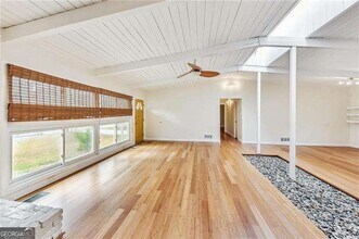 3121 Lynnray Dr in Doraville, GA - Building Photo - Building Photo