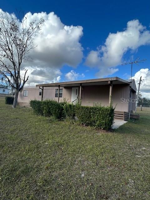 2095 Haas Rd in Apopka, FL - Building Photo