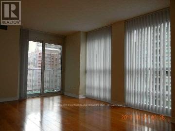 763 Bay St. in Toronto, ON - Building Photo - Building Photo