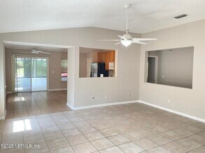 5646 Chirping Way W in Jacksonville, FL - Building Photo - Building Photo