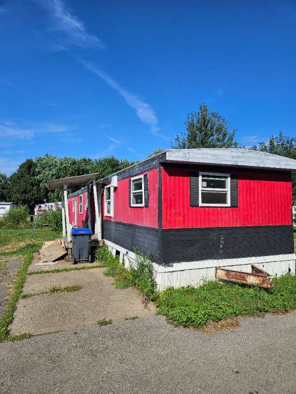 property at 2971 W 12th St