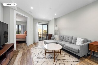 30-82 Crescent Street 7E in Queens, NY - Building Photo - Building Photo