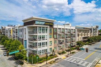 Platform Grant Park in Atlanta, GA - Foto de edificio - Building Photo