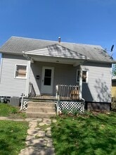 1815 N 9th St in Springfield, IL - Foto de edificio - Building Photo