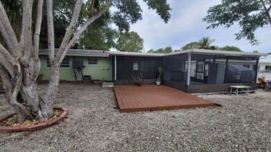 664 Colson Dr in Key Largo, FL - Building Photo - Building Photo