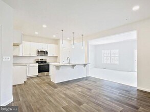 7884 Briarwood Dr in Harrisburg, PA - Building Photo - Building Photo