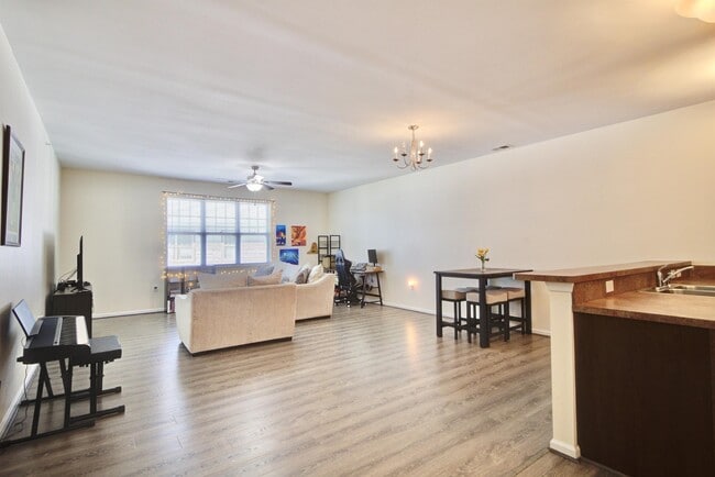 4316 Colindale Rd in Chesapeake, VA - Building Photo - Building Photo