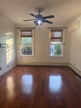 71-05 69th Pl in Queens, NY - Building Photo - Building Photo