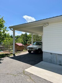 346 Sheppard Branch Rd in Weaverville, NC - Building Photo - Building Photo