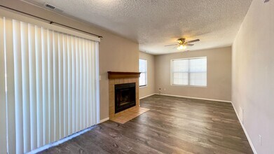 953 Tampico Ct in Colorado Springs, CO - Foto de edificio - Building Photo