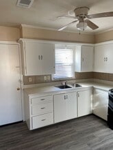 4229 SW 2nd Ave in Amarillo, TX - Building Photo - Building Photo