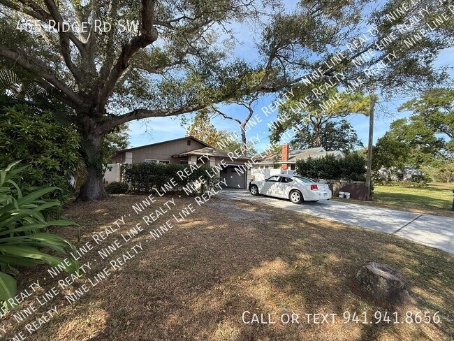 455 Ridge Rd SW in Largo, FL - Building Photo - Building Photo
