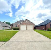 112 Walnut Ln in Rockwall, TX - Building Photo