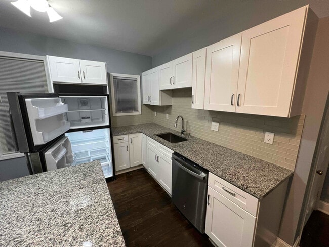 267 Sargeant St in Holyoke, MA - Foto de edificio - Building Photo