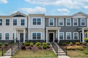 940 Robbie Jackson Ln in Fuquay Varina, NC - Building Photo