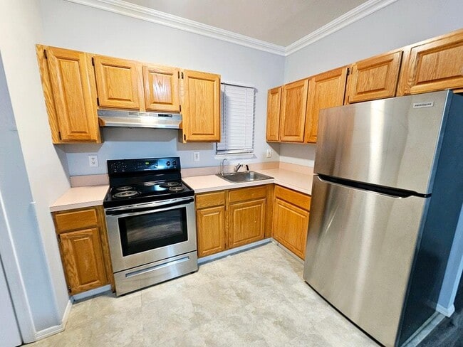 61 Apple Ln in Medford, NY - Building Photo - Building Photo