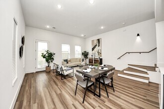 879 Rachel St in Houston, TX - Building Photo - Building Photo