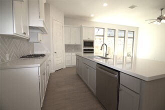 16750 Yaklin Meadow Ct in Humble, TX - Building Photo - Building Photo