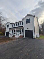 398 Sutton St in Uxbridge, MA - Building Photo