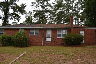 260 W Vineland Rd in Augusta, GA - Foto de edificio - Building Photo