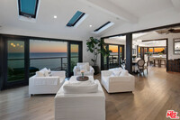 20542 Seaboard Rd in Malibu, CA - Building Photo - Building Photo