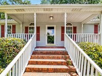 302 Wildmarsh Rd photo'