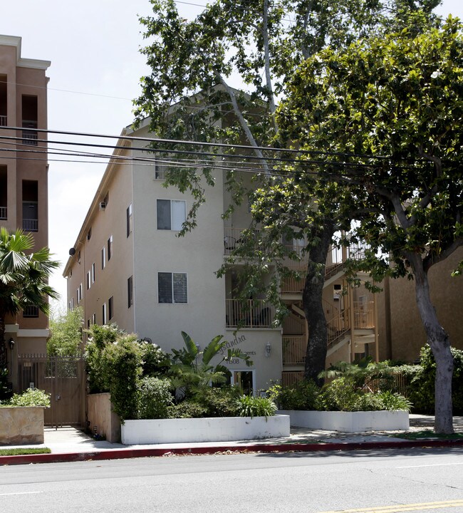 11508 Moorpark St in North Hollywood, CA - Foto de edificio