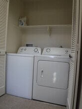 5704 Camino Del Cielo, Unit 403 in Bonsall, CA - Foto de edificio - Building Photo