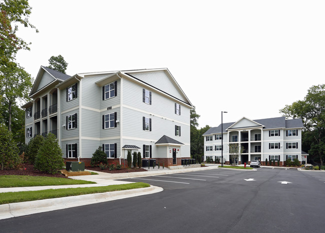 Windy Hill Apartments in Raleigh, NC - Building Photo - Building Photo