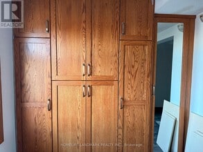 183 Main St E in Port Colborne, ON - Building Photo - Building Photo