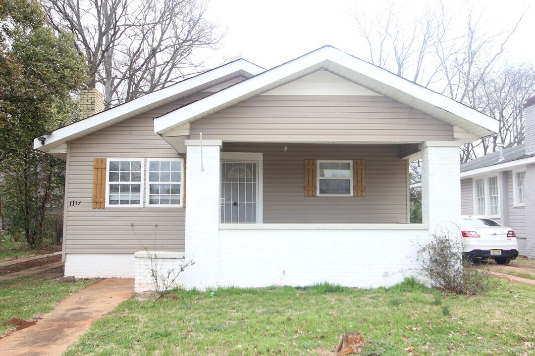 1137 15th Pl SW in Birmingham, AL - Building Photo