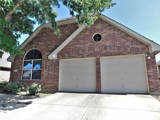 5813 Brookside Dr in Argyle, TX - Building Photo - Building Photo