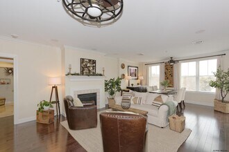 38 High Rock Ave-Unit -5M in Saratoga Springs, NY - Building Photo - Building Photo