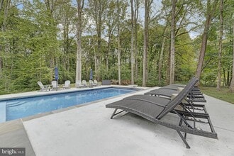 1085 Pemberton Ln in Lothian, MD - Building Photo - Building Photo