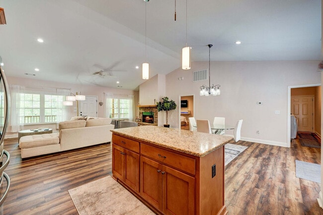 1428 Power Dam Rd, Unit ID1386724P in Blue Ridge, GA - Building Photo - Building Photo