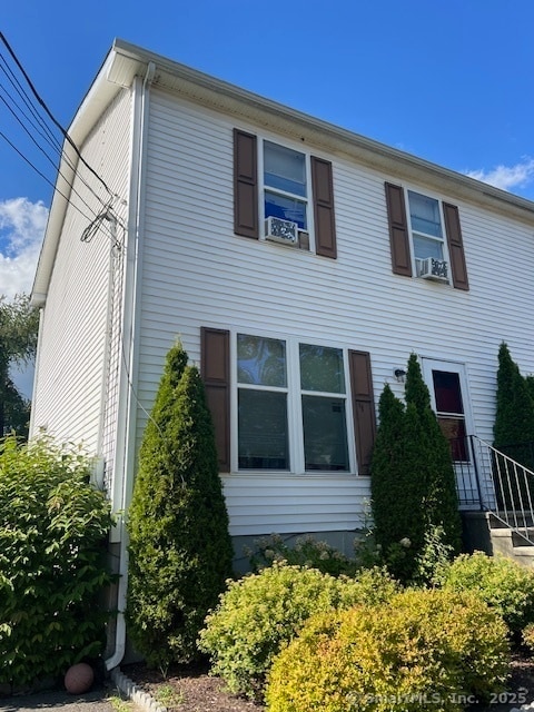property at 135 Johnson Ct