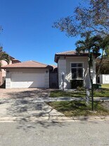 22903 SW 113th Path in Miami, FL - Building Photo