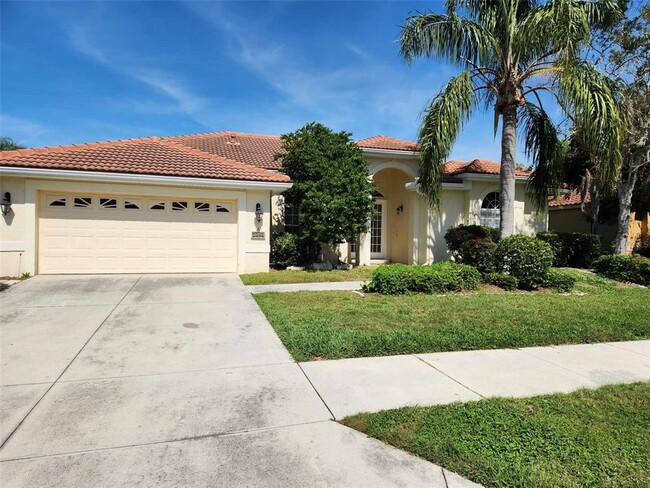 5282 Far Oak Cir in Sarasota, FL - Building Photo - Building Photo