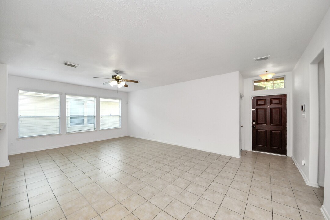 21738 Sierra Long Dr in Richmond, TX - Building Photo