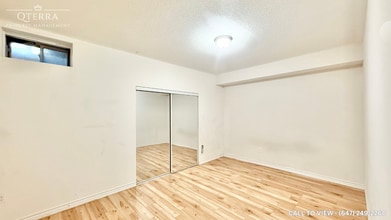 1153 Stag Holw in Oakville, ON - Building Photo - Building Photo