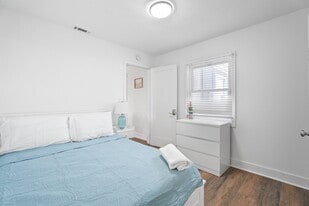 7822 Sycamore Drive in Huntington Beach, CA - Building Photo