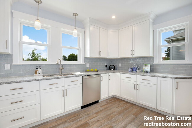 property at 29 Strathmore Rd