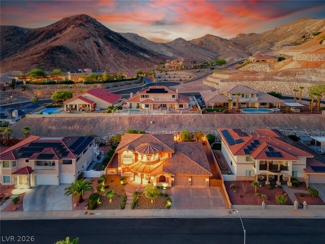 905 Rhyolite Terrace in Henderson, NV - Building Photo - Building Photo