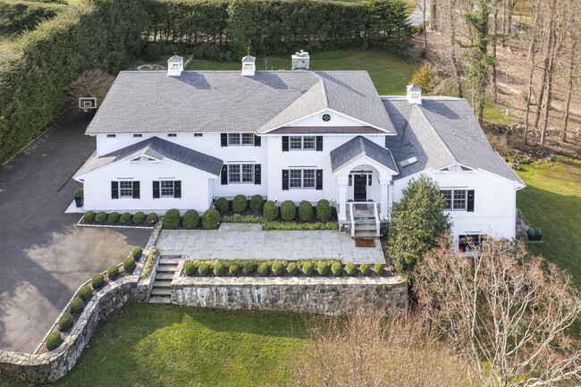 property at 17 Rustic View Rd