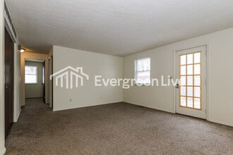 8266 Mt Mc Kinley in Dayton, OH - Building Photo - Building Photo