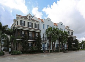 Cannery Row in Delray Beach, FL - Foto de edificio - Building Photo