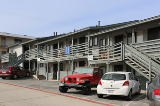 3600 Mission Blvd in San Diego, CA - Building Photo - Building Photo