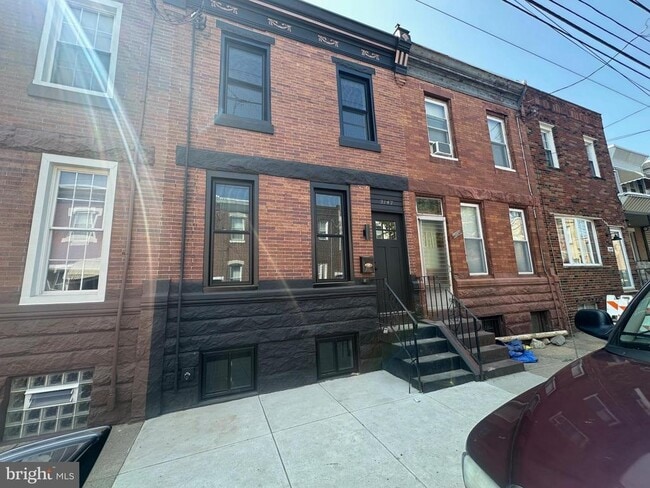 property at 3147 Salmon St
