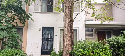 739 3rd St SW in Washington, DC - Building Photo - Building Photo