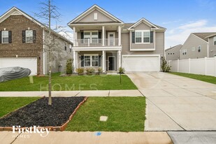 4312 Staffordshire Ln in Charlotte, NC - Building Photo